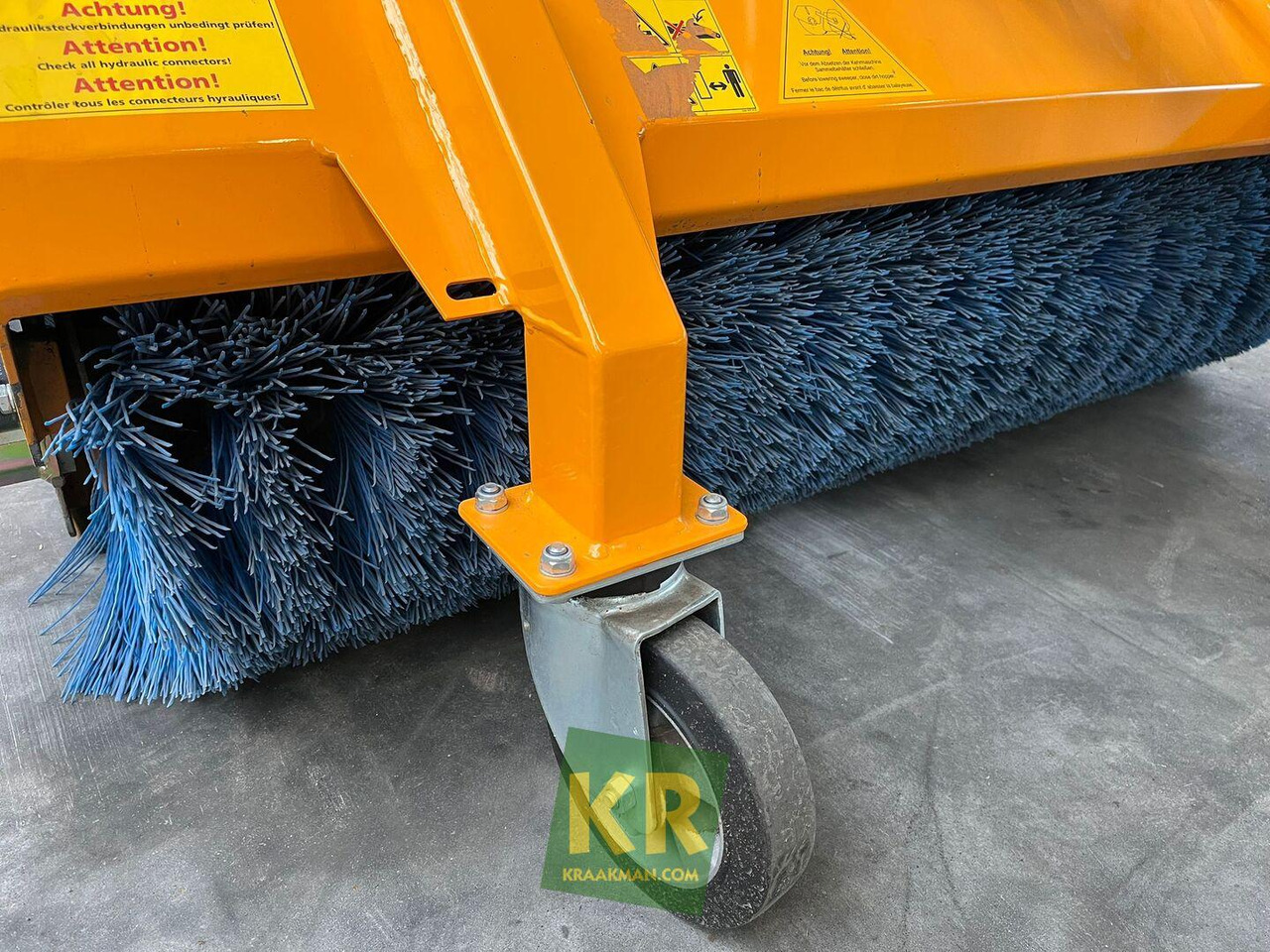 Giant Veegmachine - מטאטא: תמונה 5 Giant Veegmachine - מטאטא: תמונה 5