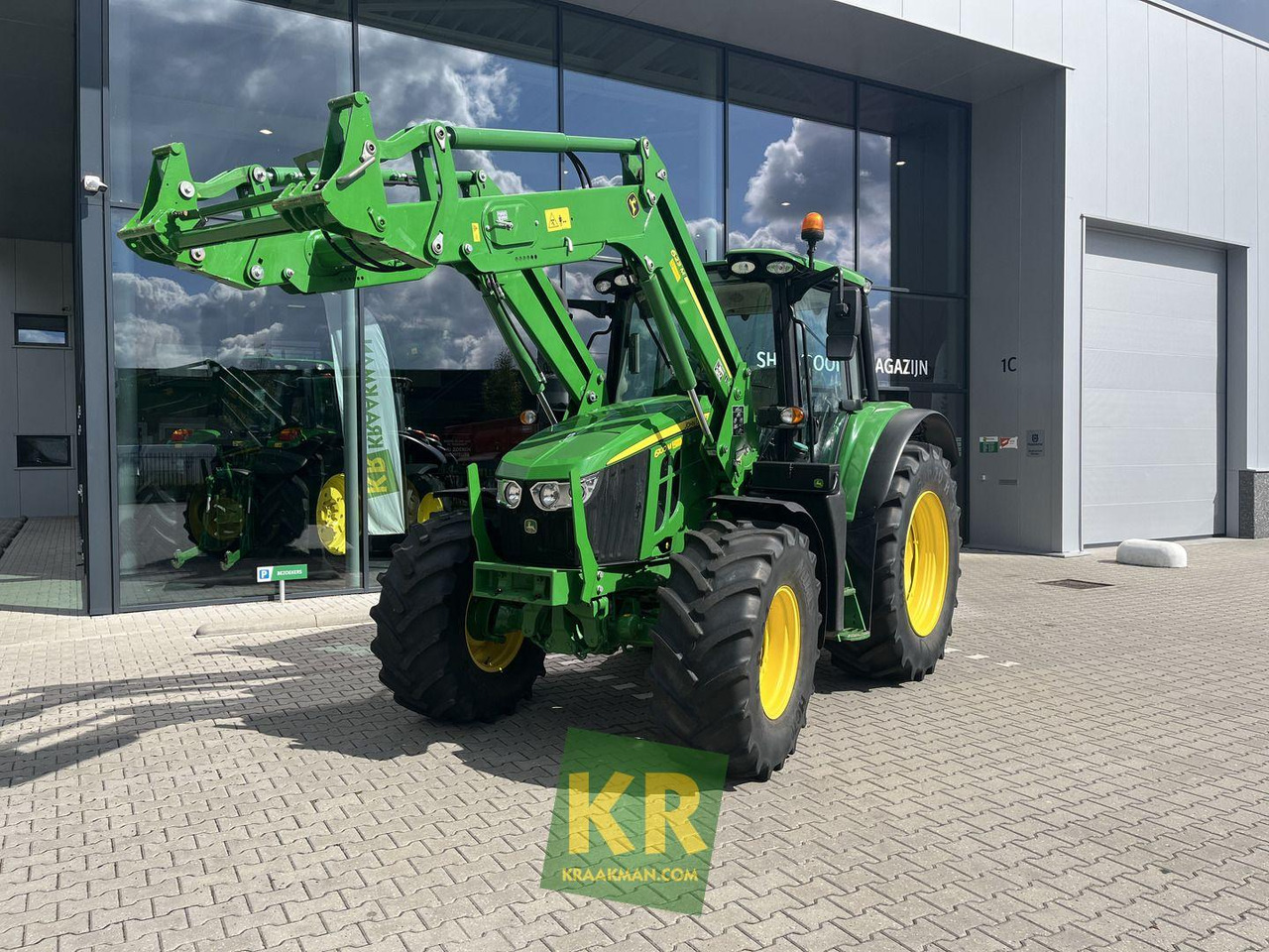 John Deere 6100M - טרקטור חקלאי: תמונה 2 John Deere 6100M - טרקטור חקלאי: תמונה 2