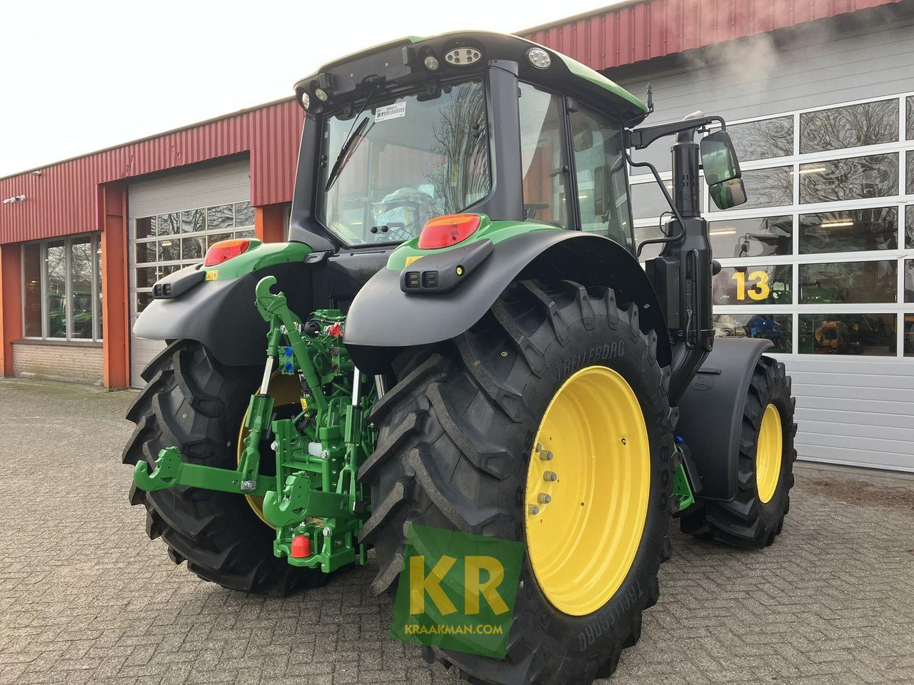 John Deere 6120M - טרקטור חקלאי: תמונה 3 John Deere 6120M - טרקטור חקלאי: תמונה 3