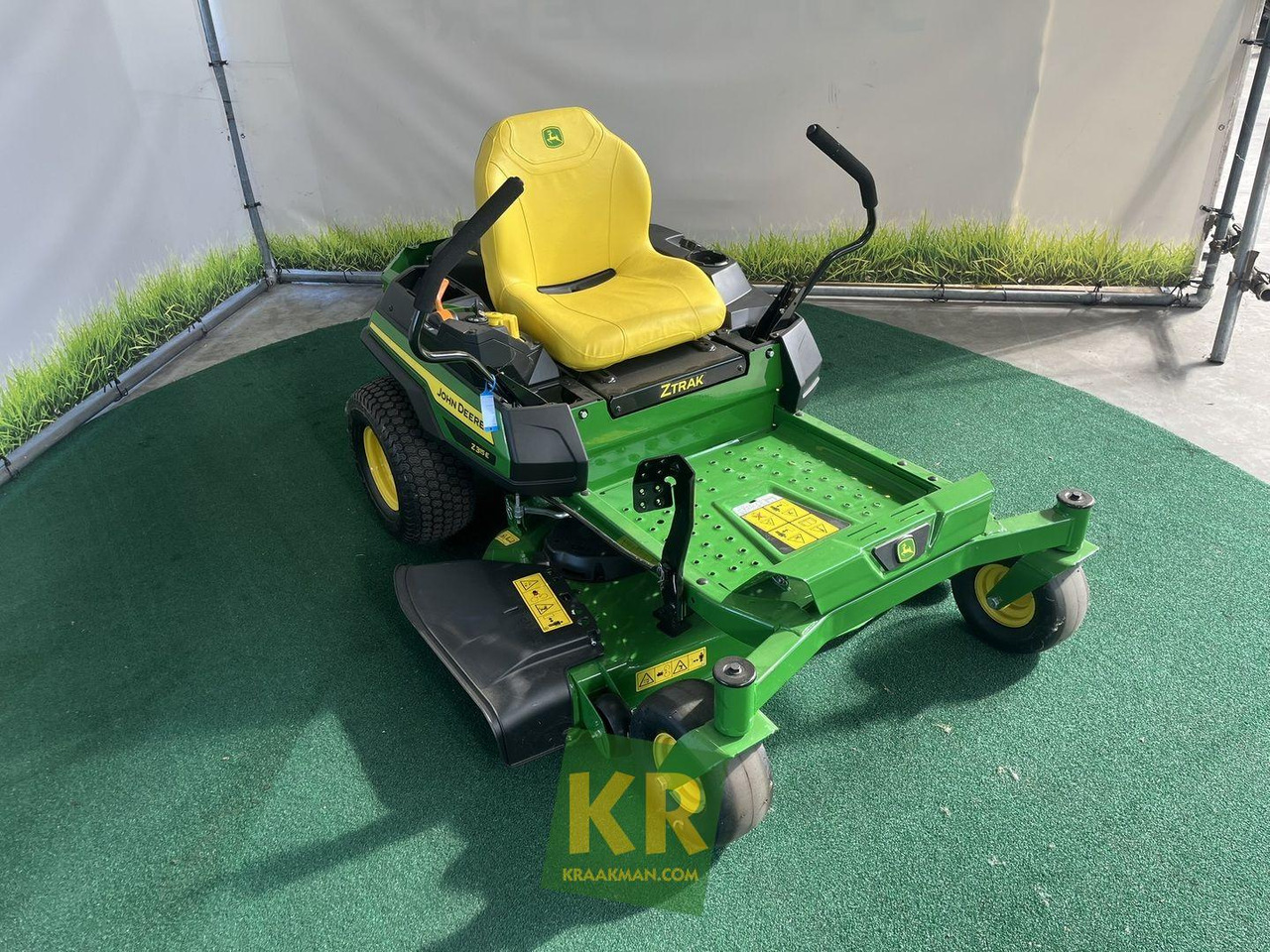John Deere Z315E Zeroturn maaier - מכסחת גינה: תמונה 3 John Deere Z315E Zeroturn maaier - מכסחת גינה: תמונה 3