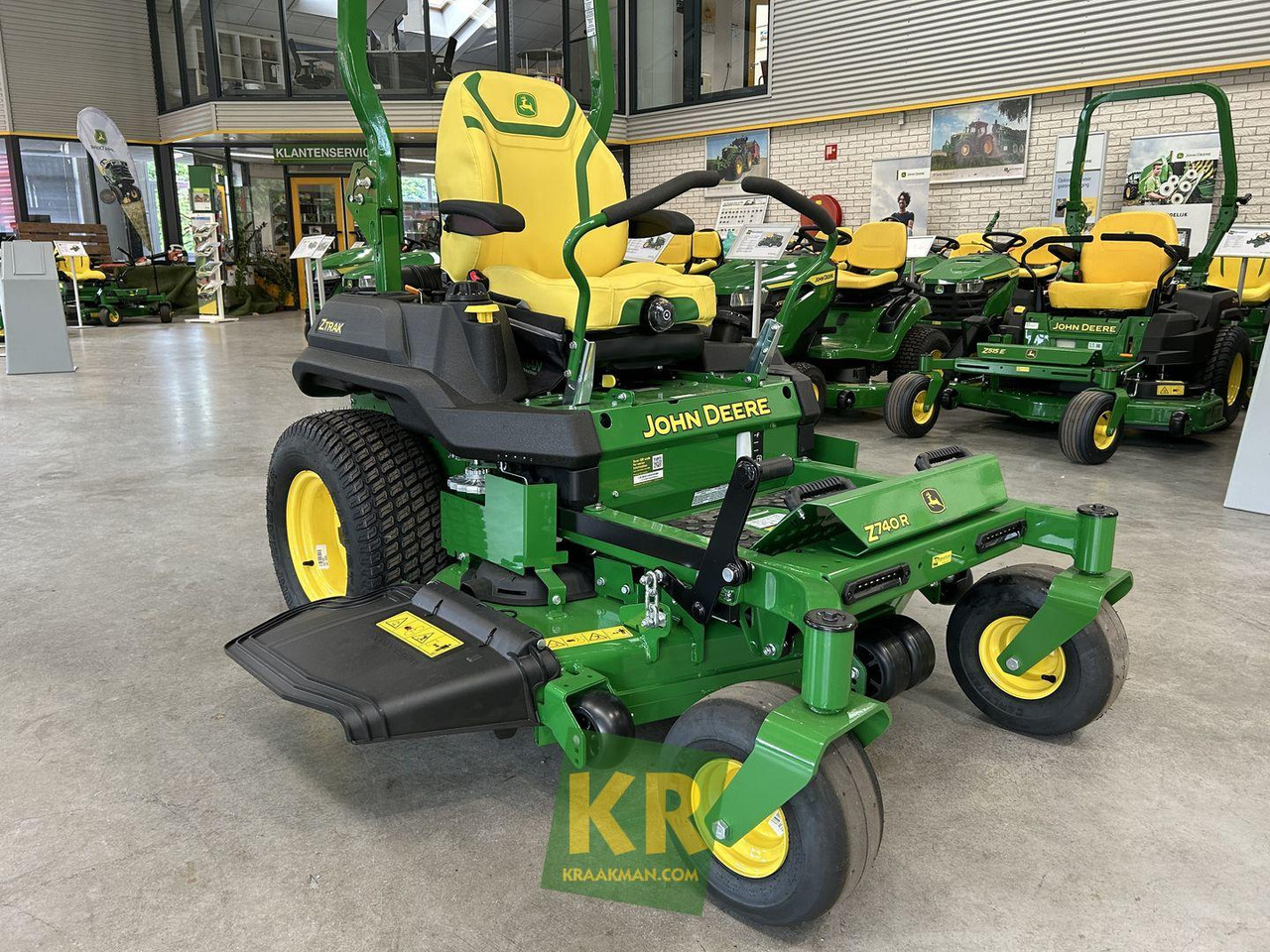John Deere Z740R - מכסחת גינה: תמונה 1 John Deere Z740R - מכסחת גינה: תמונה 1