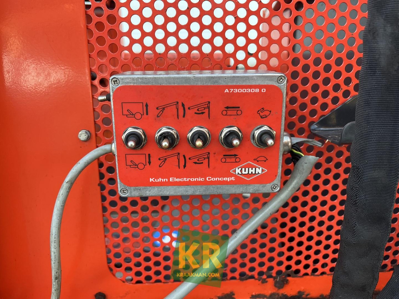 Kuhn PK2050 - ציוד לבעלי חיים: תמונה 2 Kuhn PK2050 - ציוד לבעלי חיים: תמונה 2