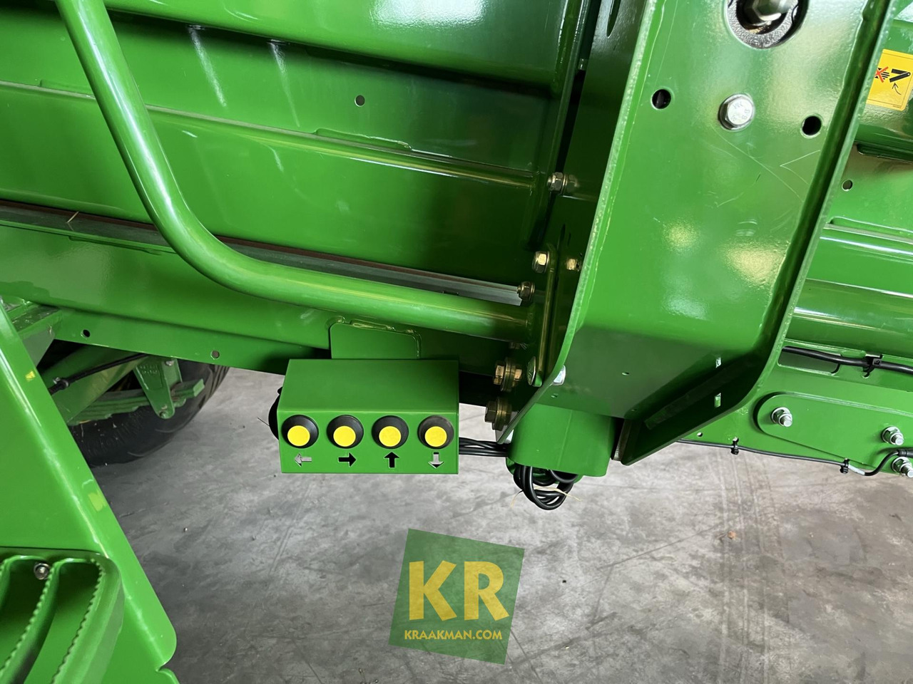 חָדָשׁ מכונת צרור מרובעת L624 John Deere: תמונה 7