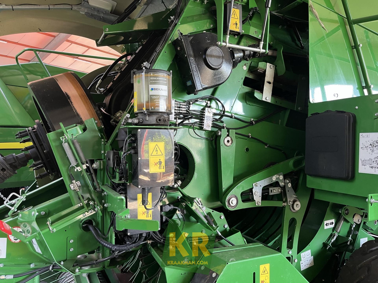 חָדָשׁ מכונת צרור מרובעת L624 John Deere: תמונה 10