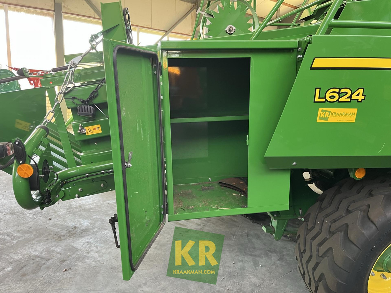 L624 John Deere - מכונת צרור מרובעת: תמונה 4 L624 John Deere - מכונת צרור מרובעת: תמונה 4