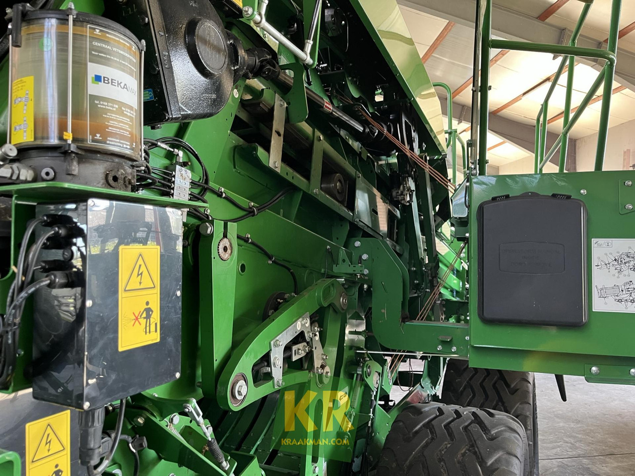 חָדָשׁ מכונת צרור מרובעת L624 John Deere: תמונה 13