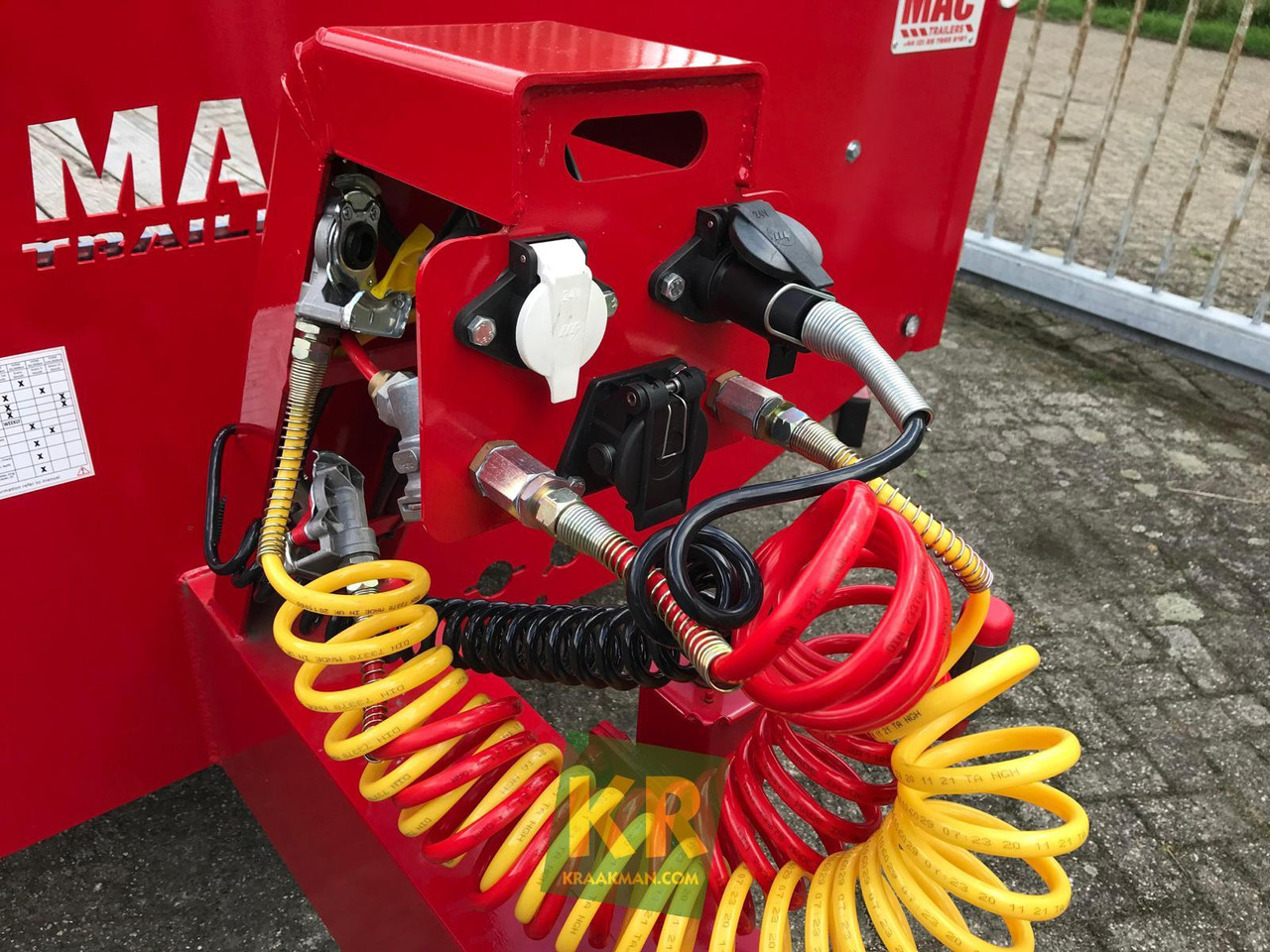 MAC Trailers 16 PREMIUM - קרון נגרר עם מטען נמוך: תמונה 2 MAC Trailers 16 PREMIUM - קרון נגרר עם מטען נמוך: תמונה 2