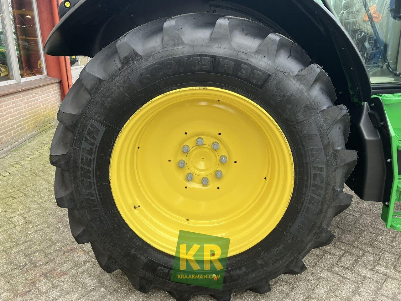 Multibib 600/65R38 Michelin  - חבילת גלגלים וצמיגים עבור מכונה חקלאית: תמונה 1 Multibib 600/65R38 Michelin  - חבילת גלגלים וצמיגים עבור מכונה חקלאית: תמונה 1