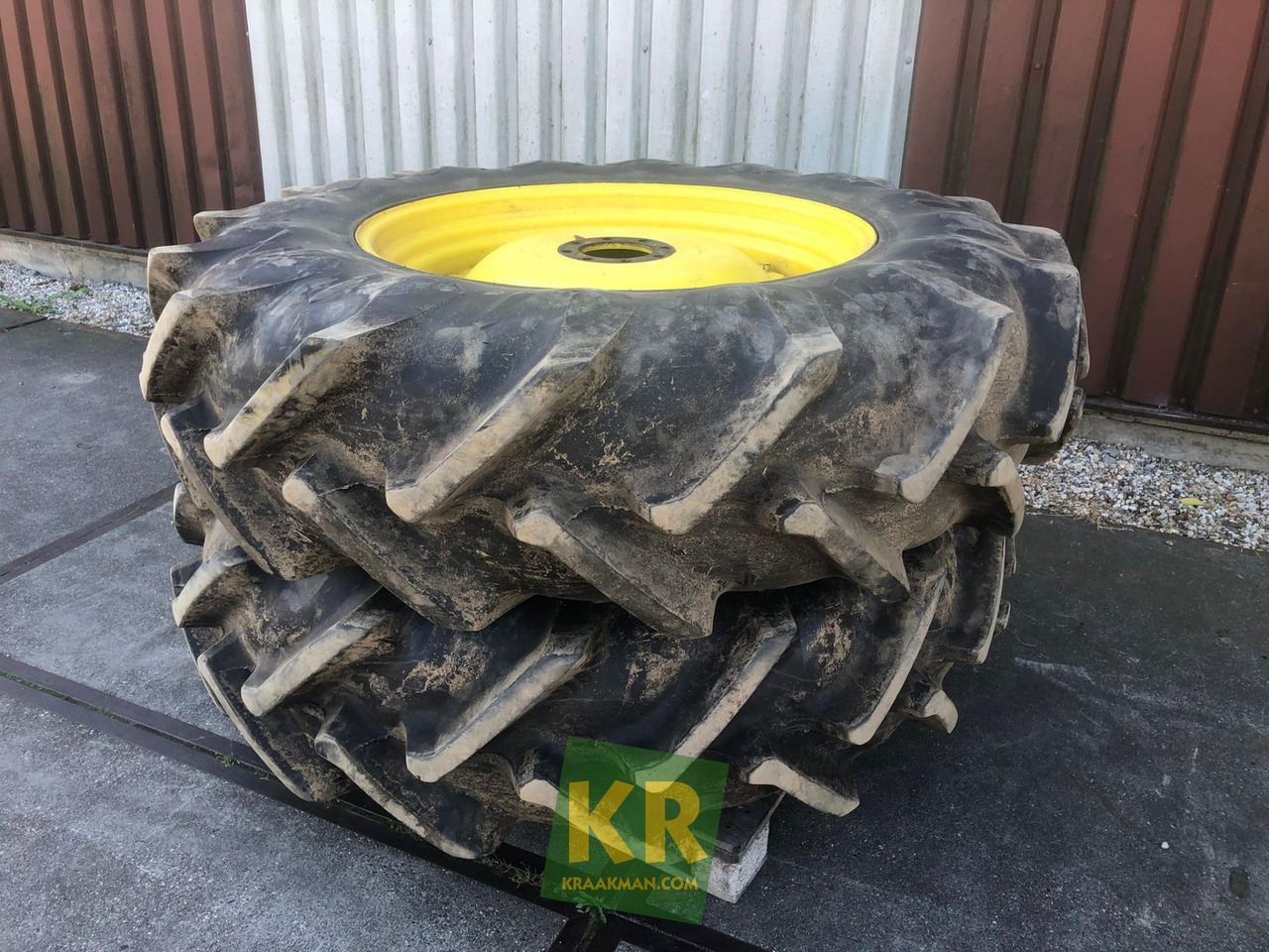 PLOEGBAND 18.4R38 Pirelli - צמיג עבור מכונה חקלאית: תמונה 2 PLOEGBAND 18.4R38 Pirelli - צמיג עבור מכונה חקלאית: תמונה 2