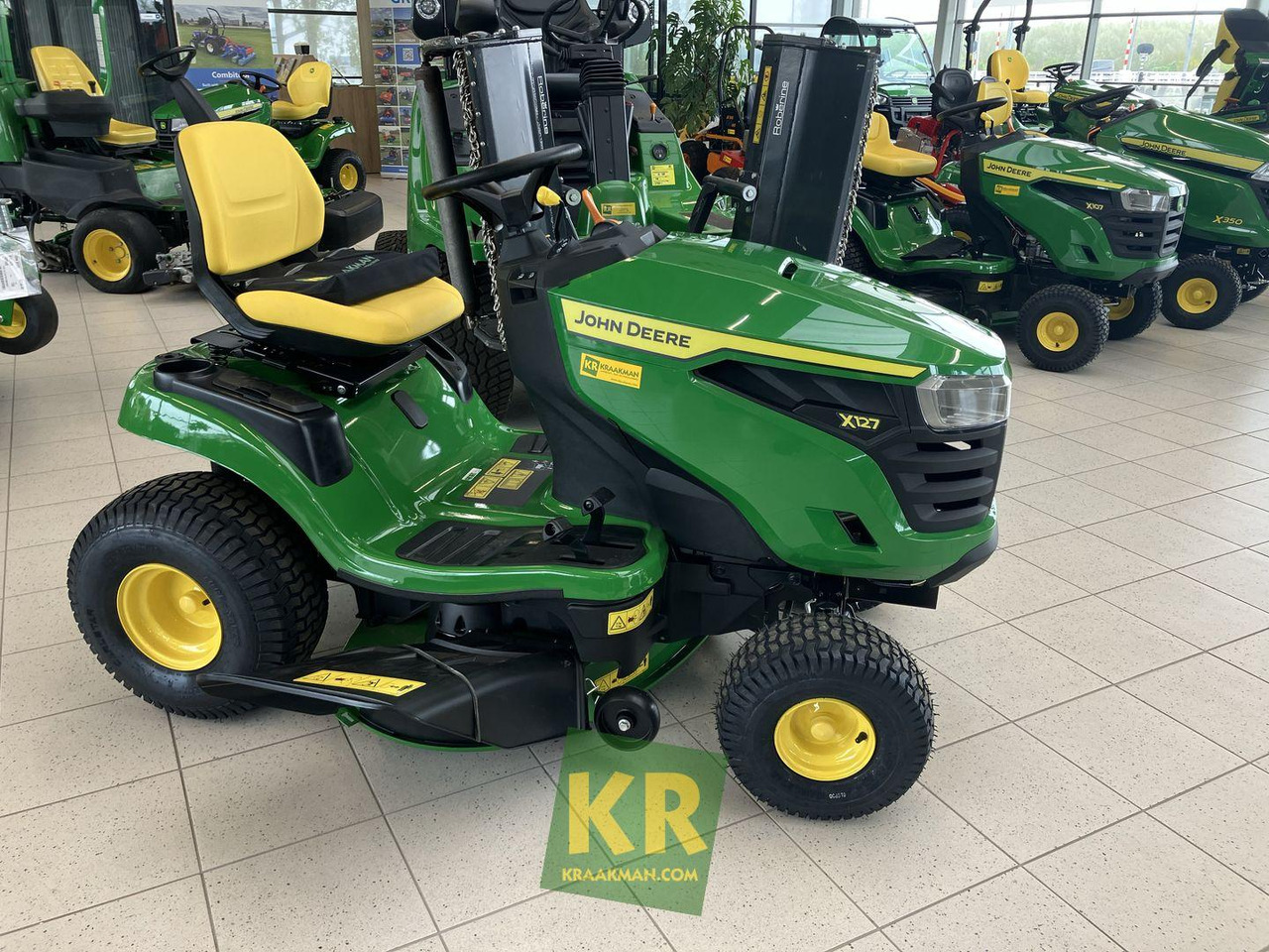 X127 John Deere - מכסחת גינה: תמונה 4 X127 John Deere - מכסחת גינה: תמונה 4
