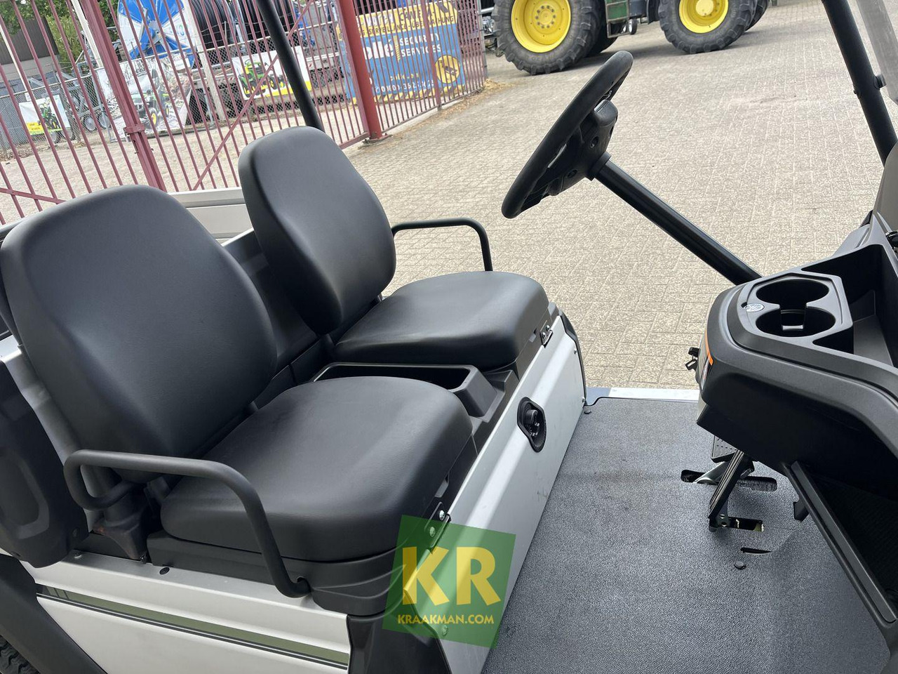Yamaha UMX 2AC - עגלת גולף: תמונה 1 Yamaha UMX 2AC - עגלת גולף: תמונה 1