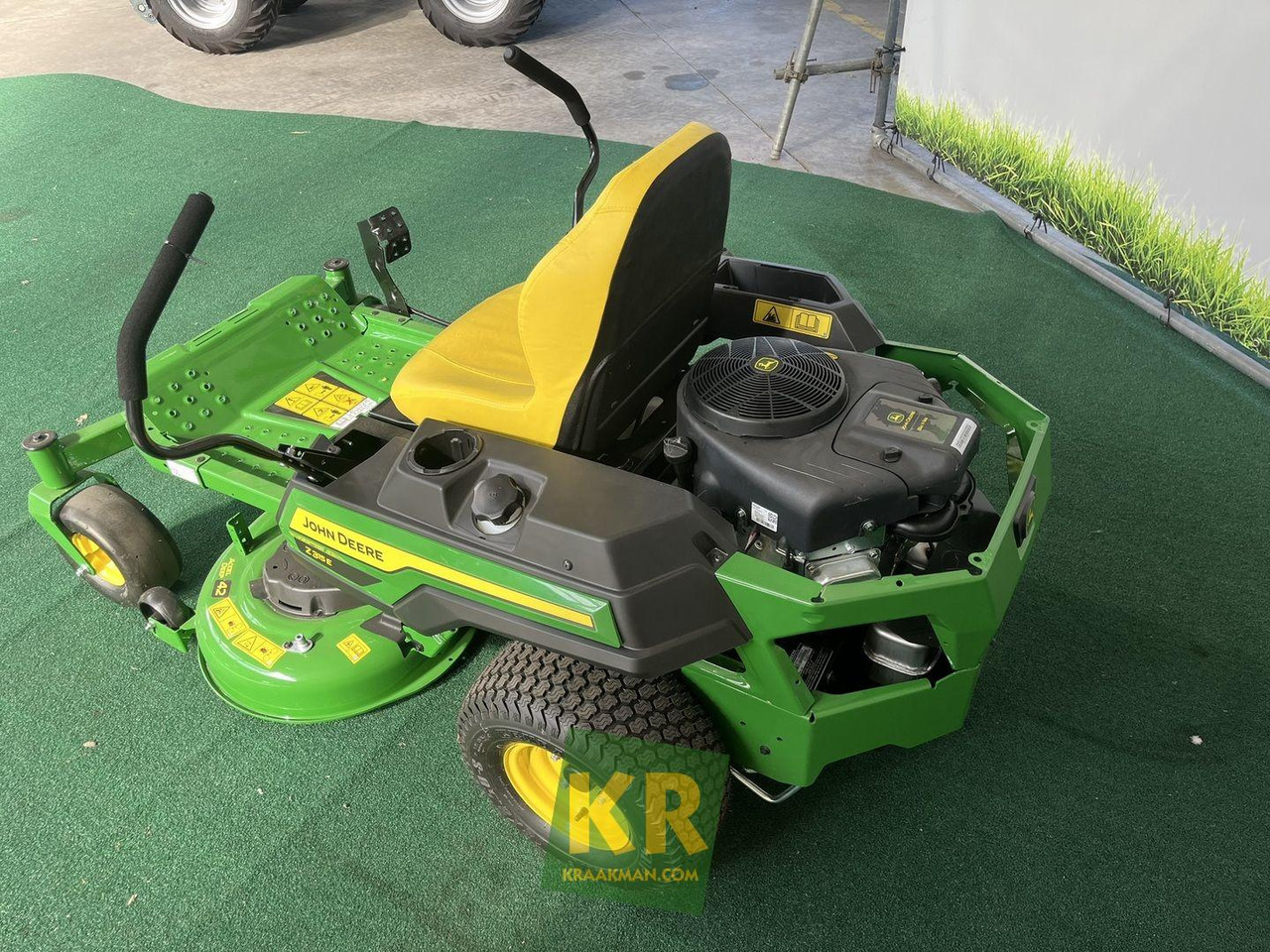 Z315E Zeroturn maaier John Deere - מכסחת גינה: תמונה 5 Z315E Zeroturn maaier John Deere - מכסחת גינה: תמונה 5