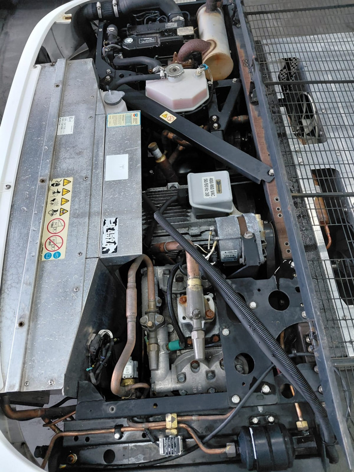 Thermo King T-1000 R S/N : GLW1141629 - יחידת מקרר: תמונה 5 Thermo King T-1000 R S/N : GLW1141629 - יחידת מקרר: תמונה 5