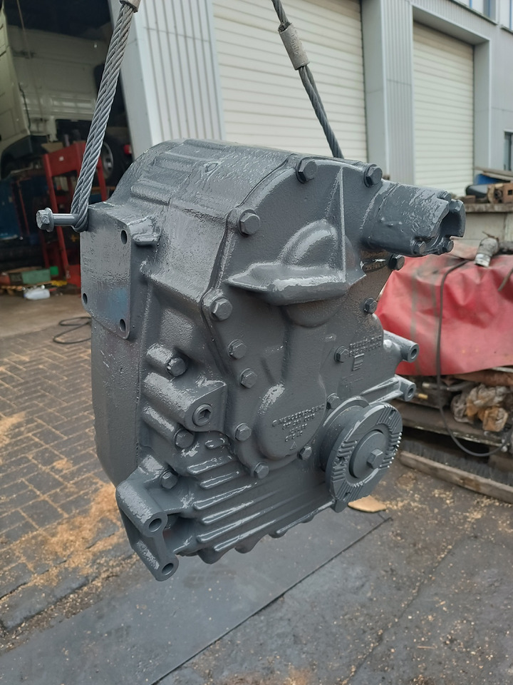 MERCEDES-BENZ SKRZYNIA ROZDZIELCZA REDUKTOR VG900 4x4 SK 1824 1827 - מנוע נדנדה: תמונה 3 MERCEDES-BENZ SKRZYNIA ROZDZIELCZA REDUKTOR VG900 4x4 SK 1824 1827 - מנוע נדנדה: תמונה 3