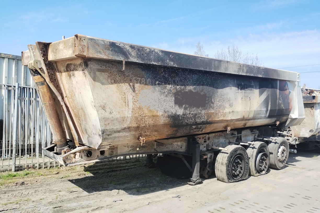 SCHMITZ CARGOBULL GOTHA 26 m3 SGF S3 2015 - סמיטריילר עם מזהיר: תמונה 2 SCHMITZ CARGOBULL GOTHA 26 m3 SGF S3 2015 - סמיטריילר עם מזהיר: תמונה 2