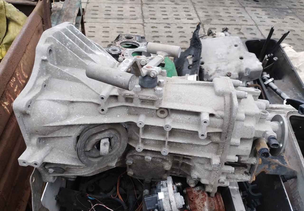 SKRZYNIA BIEGÓW IVECO DAILY 06-11 5S-300 8872447 - תיבת הילוכים עבור כלי רכב מסחרי: תמונה 1 SKRZYNIA BIEGÓW IVECO DAILY 06-11 5S-300 8872447 - תיבת הילוכים עבור כלי רכב מסחרי: תמונה 1