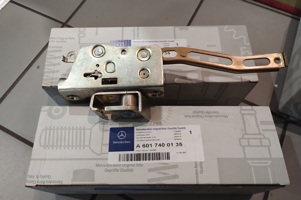 ZAMEK DRZWI TYŁ REAR DOOR LOCK MERCEDES T1 207 208 308 310 6017400135 - תא ופנים הרכב עבור כלי רכב מסחרי: תמונה 1 ZAMEK DRZWI TYŁ REAR DOOR LOCK MERCEDES T1 207 208 308 310 6017400135 - תא ופנים הרכב עבור כלי רכב מסחרי: תמונה 1