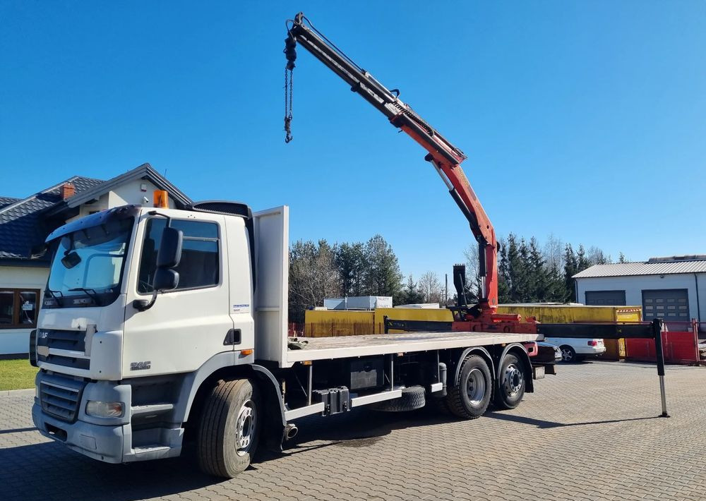 DAF CF 85 360 - משאית צד נופל/ שטוחה, משאית מנוף: תמונה 1 DAF CF 85 360 - משאית צד נופל/ שטוחה, משאית מנוף: תמונה 1