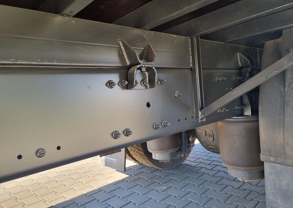 משאית תיבה Renault Premium 270: תמונה 10 משאית תיבה Renault Premium 270: תמונה 10