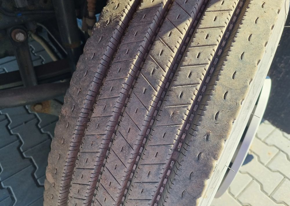 משאית תיבה Renault Premium 270: תמונה 8 משאית תיבה Renault Premium 270: תמונה 8