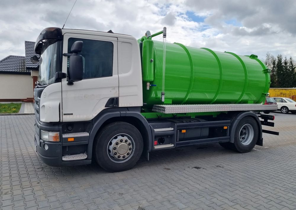Scania P360 - משאית אשפה: תמונה 1 Scania P360 - משאית אשפה: תמונה 1