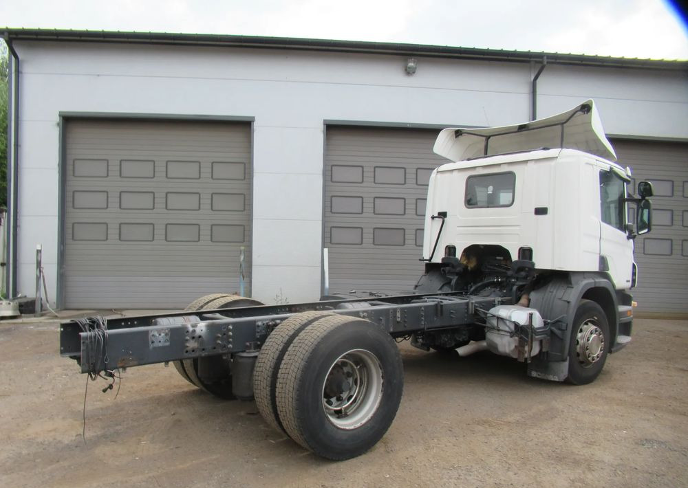 Scania P360 - משאית עם שלדת תא: תמונה 3 Scania P360 - משאית עם שלדת תא: תמונה 3