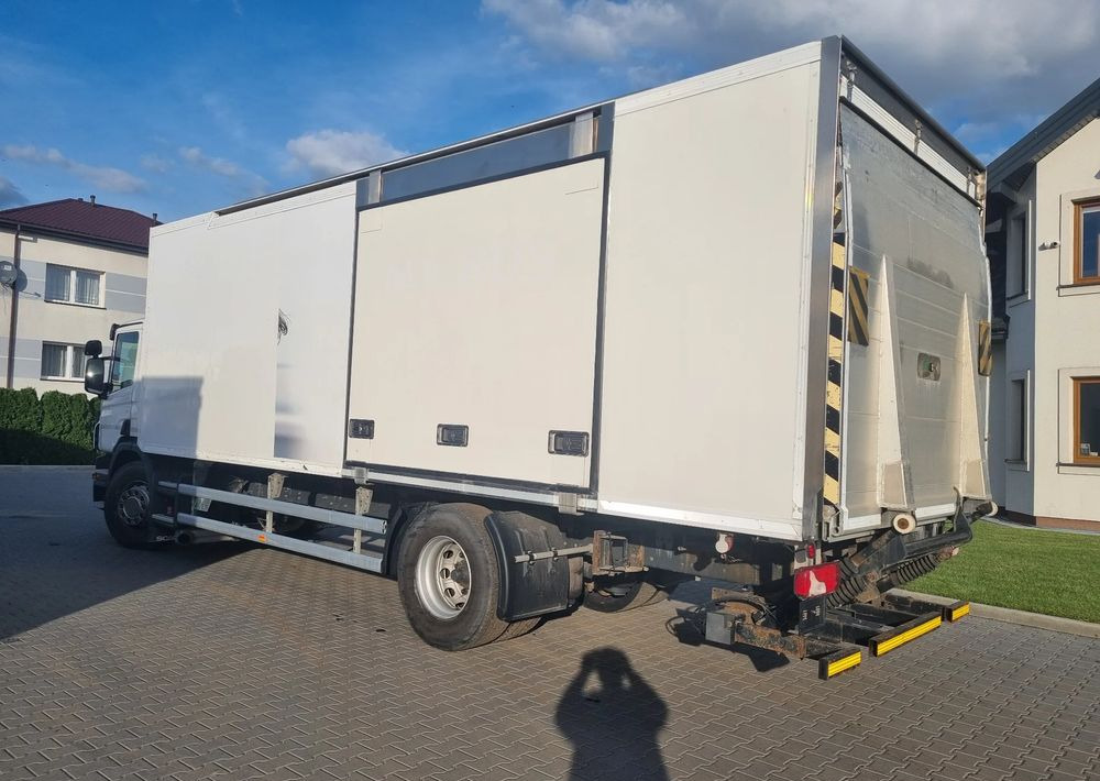 Scania P400 - משאית קירור: תמונה 2 Scania P400 - משאית קירור: תמונה 2