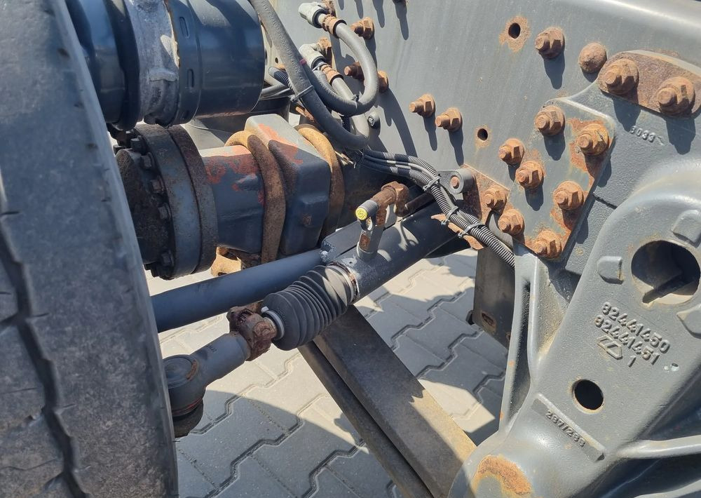 Volvo FE 340 - משאית עם שלדת תא: תמונה 5 Volvo FE 340 - משאית עם שלדת תא: תמונה 5