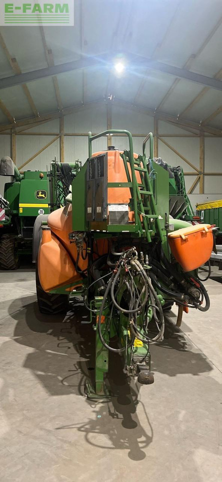 Amazone UX 4200 Super - מרסס נגרר: תמונה 1 Amazone UX 4200 Super - מרסס נגרר: תמונה 1