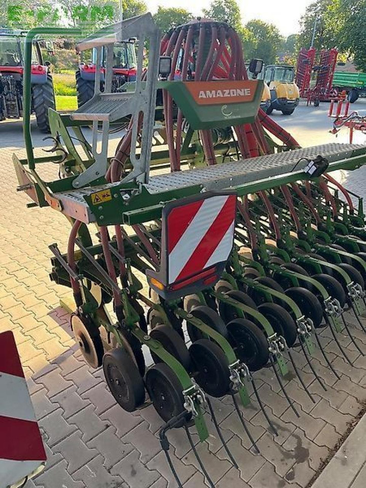 Amazone amazone avant 3002 säschine/ fronttank ftender 1600/ precea 3000-1 maisleger - מקדחת זרעים: תמונה 5 Amazone amazone avant 3002 säschine/ fronttank ftender 1600/ precea 3000-1 maisleger - מקדחת זרעים: תמונה 5