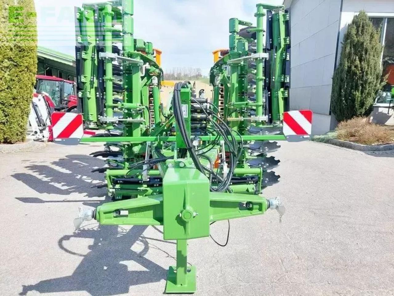 Amazone catros+ 5003-2ts kompaktscheibenegge - ציוד עיבוד קרקע: תמונה 2 Amazone catros+ 5003-2ts kompaktscheibenegge - ציוד עיבוד קרקע: תמונה 2