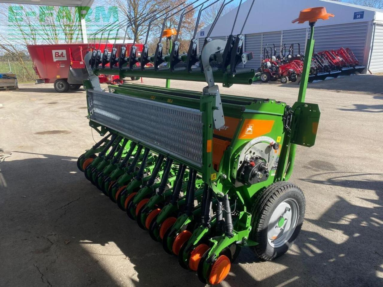 Amazone d9 3000 super - מקדחת זרעים: תמונה 3 Amazone d9 3000 super - מקדחת זרעים: תמונה 3