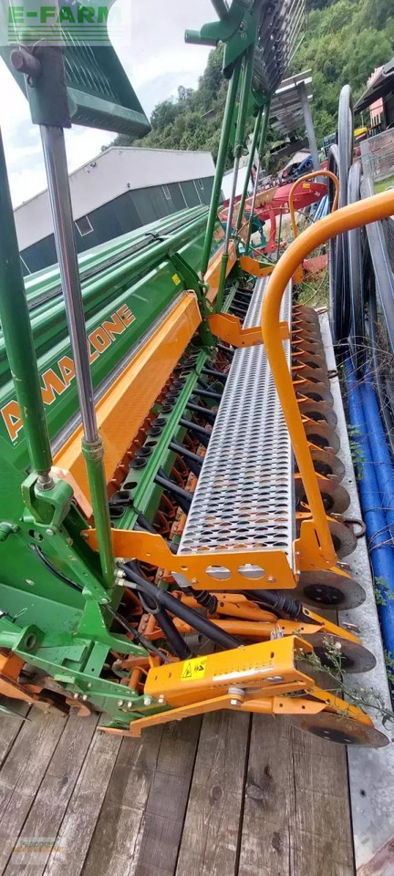 Amazone ke 403 + ad 403 - מקדחת זריעה משולבת: תמונה 4 Amazone ke 403 + ad 403 - מקדחת זריעה משולבת: תמונה 4