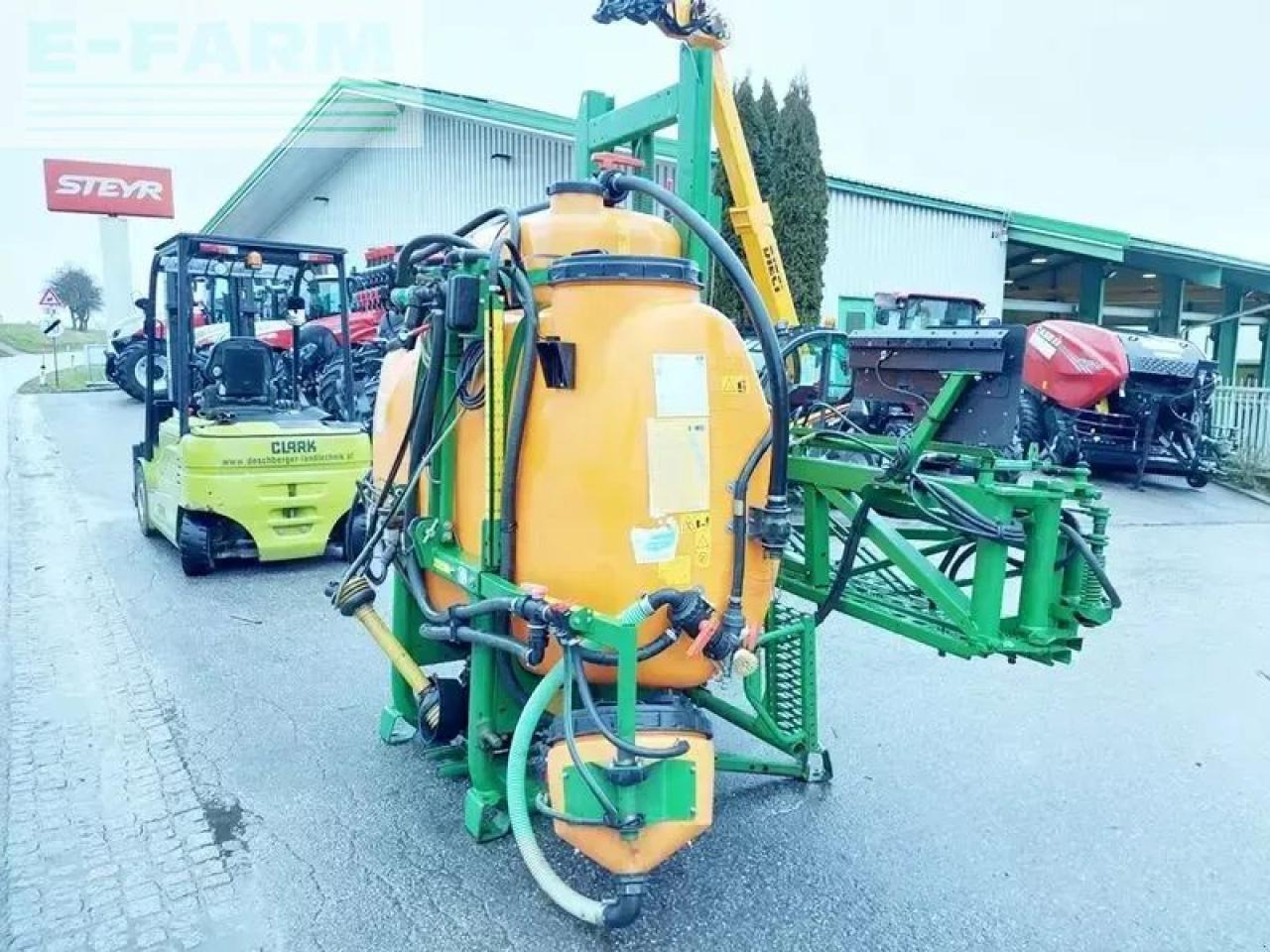 Amazone uf 1000 feldspritze - מרסס נגרר: תמונה 1 Amazone uf 1000 feldspritze - מרסס נגרר: תמונה 1