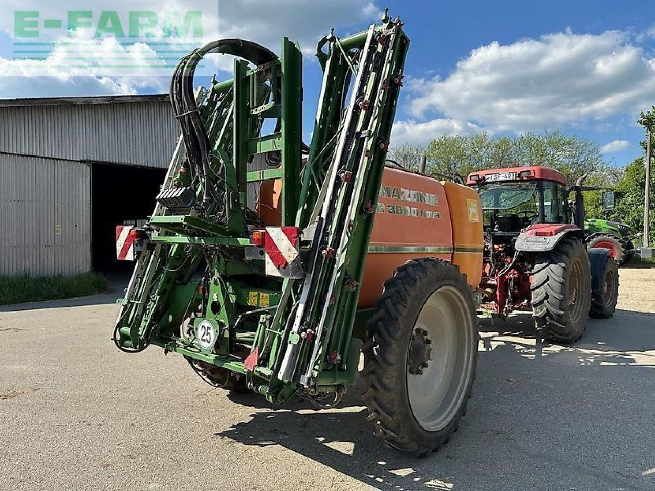 Amazone ug 3000/18 nova - מרסס נגרר: תמונה 5 Amazone ug 3000/18 nova - מרסס נגרר: תמונה 5