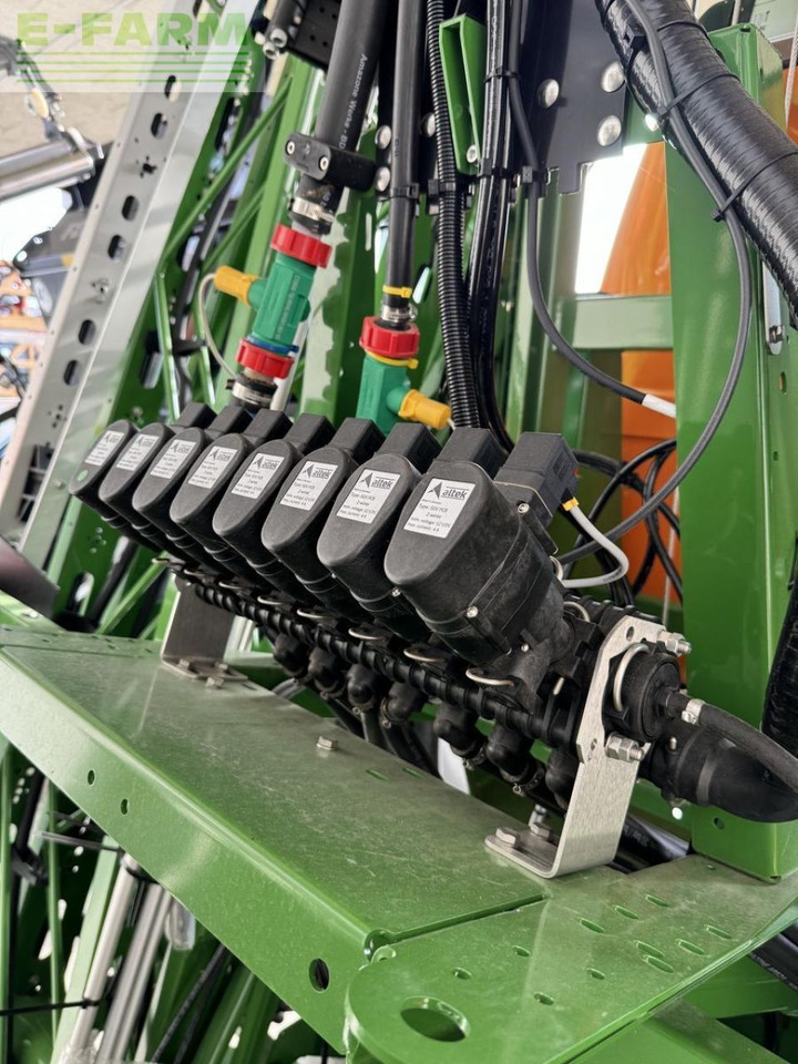 Amazone ug 3000 super - מרסס נגרר: תמונה 4 Amazone ug 3000 super - מרסס נגרר: תמונה 4