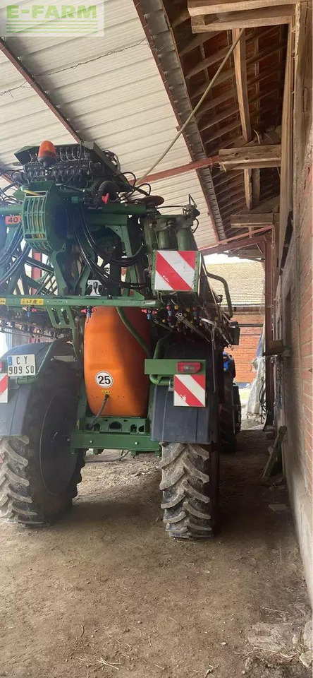 Amazone ux 4200 super premium - מרסס נגרר: תמונה 3 Amazone ux 4200 super premium - מרסס נגרר: תמונה 3