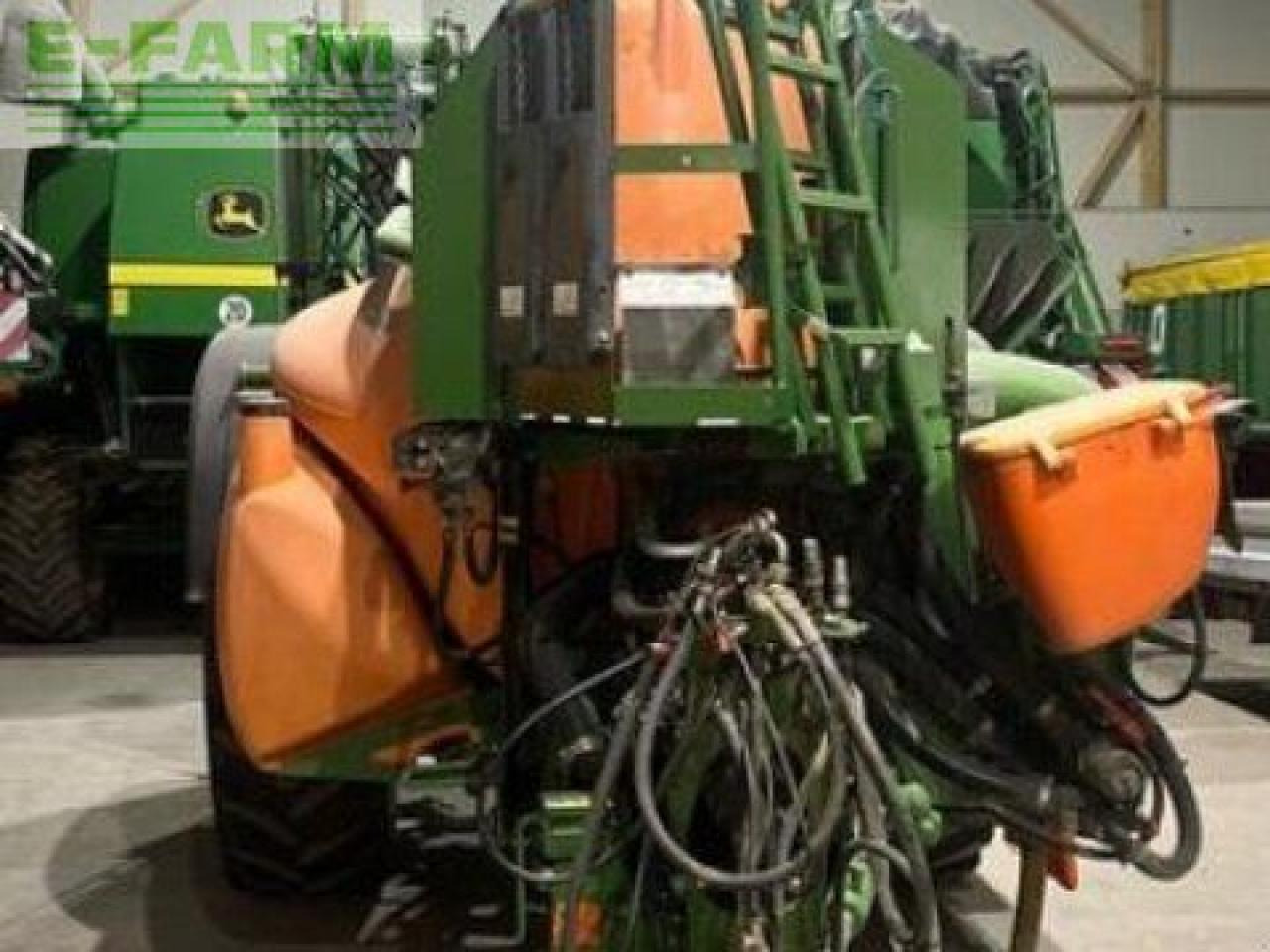 Amazone ux 4200 super - מרסס נגרר: תמונה 1 Amazone ux 4200 super - מרסס נגרר: תמונה 1