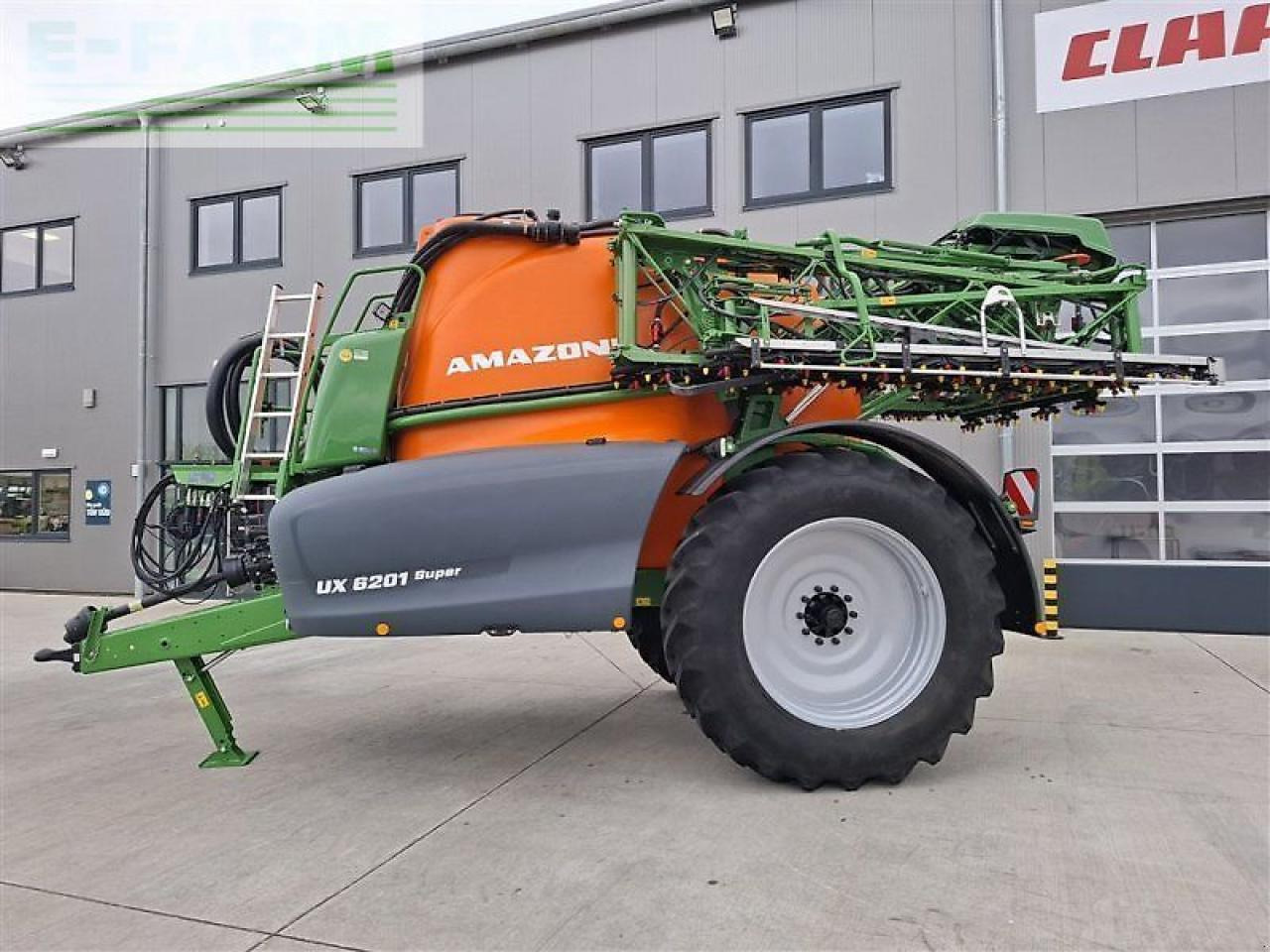 Amazone ux 6201 super - מרסס נגרר: תמונה 3 Amazone ux 6201 super - מרסס נגרר: תמונה 3