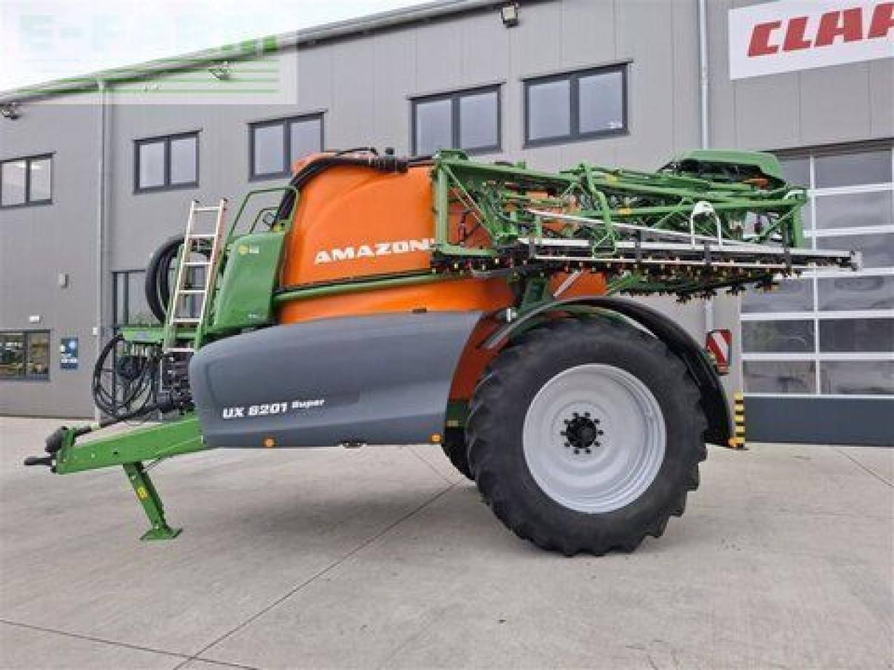 Amazone ux 6201 super - מרסס נגרר: תמונה 3 Amazone ux 6201 super - מרסס נגרר: תמונה 3