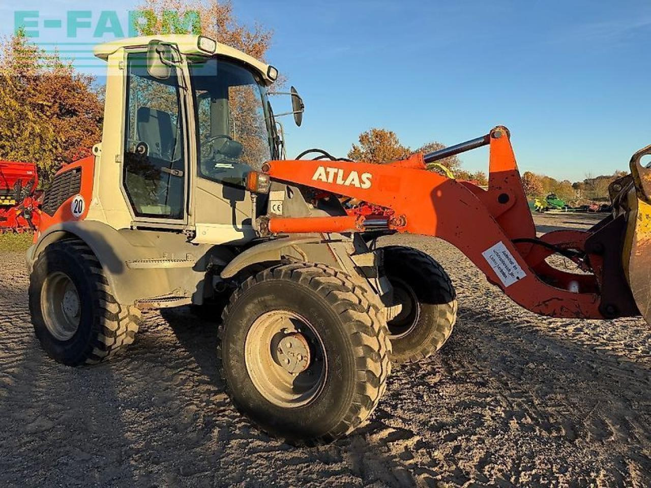 Atlas ar80 - מיני מחפר: תמונה 2 Atlas ar80 - מיני מחפר: תמונה 2