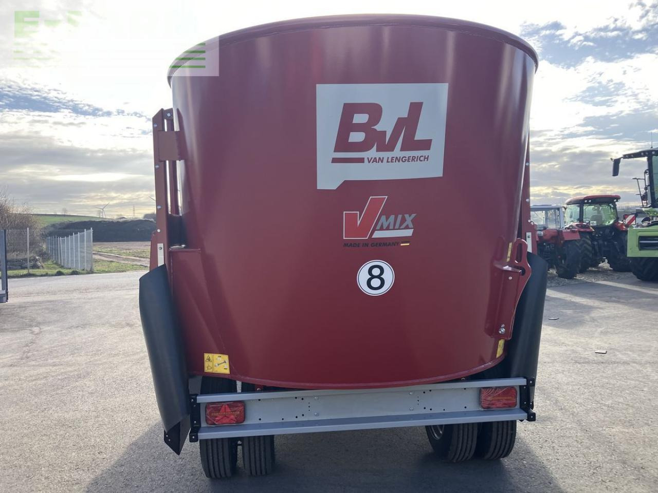 BVL - van Lengerich v-mix 10n-1s - ציוד לבעלי חיים: תמונה 3 BVL - van Lengerich v-mix 10n-1s - ציוד לבעלי חיים: תמונה 3