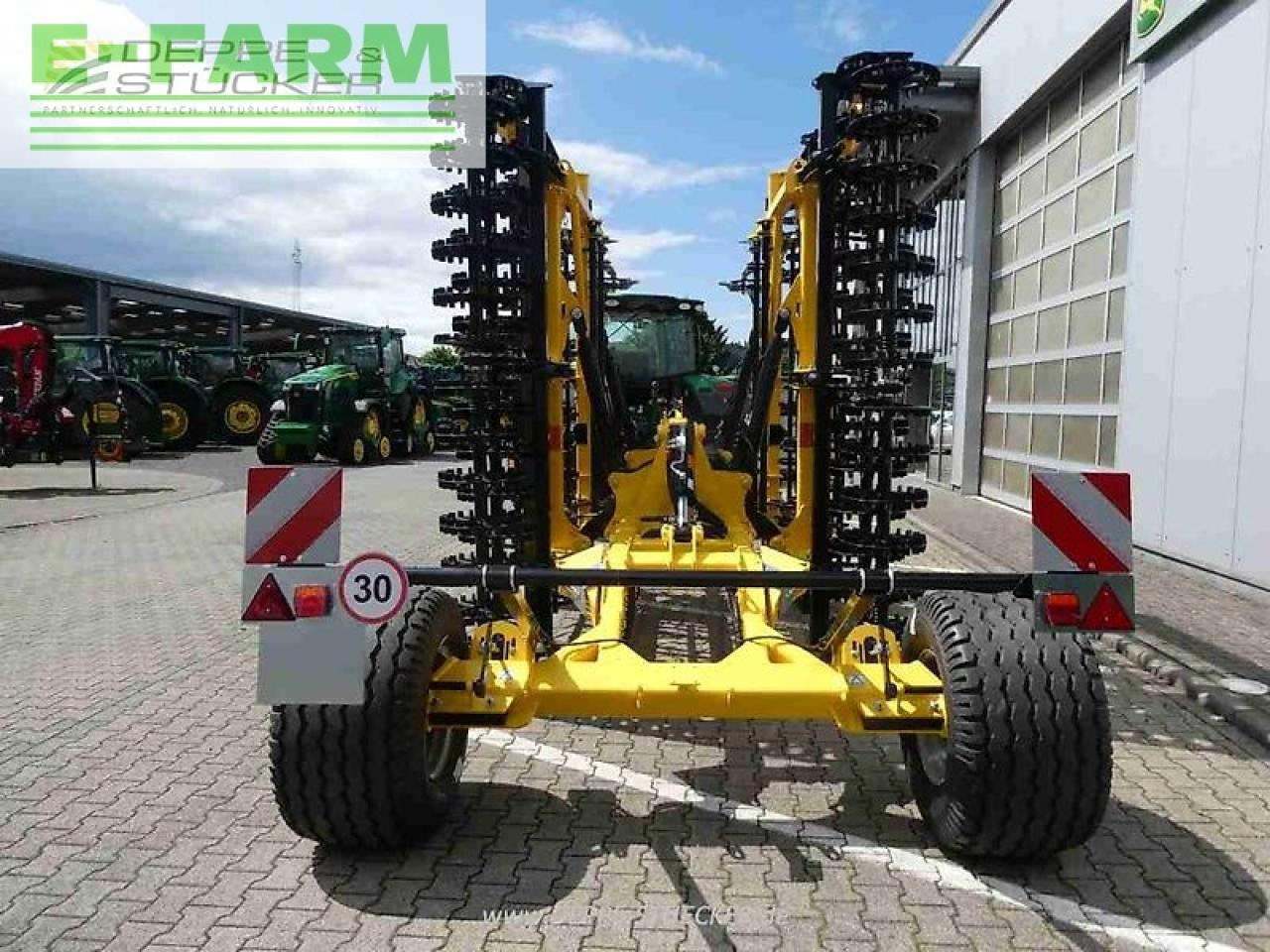 Bednar swifter so 6000 profi - מקדחת זריעה משולבת: תמונה 3 Bednar swifter so 6000 profi - מקדחת זריעה משולבת: תמונה 3