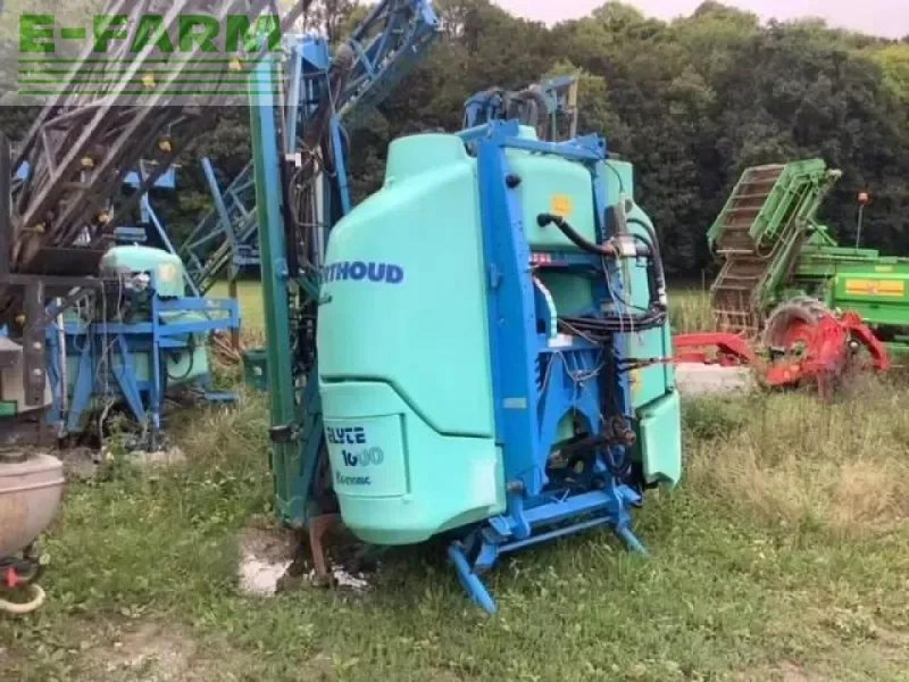 Berthoud elyte 1600 - מרסס נגרר: תמונה 2 Berthoud elyte 1600 - מרסס נגרר: תמונה 2