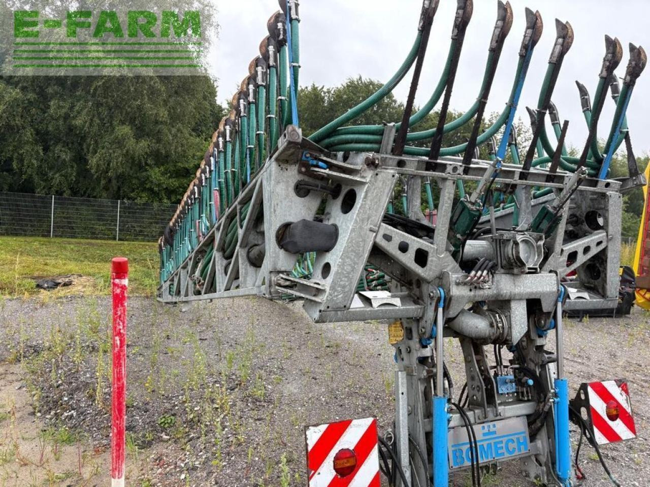 Bomech multi 18, gülle schleppschuhverteiler - מערכת השקיה: תמונה 3 Bomech multi 18, gülle schleppschuhverteiler - מערכת השקיה: תמונה 3