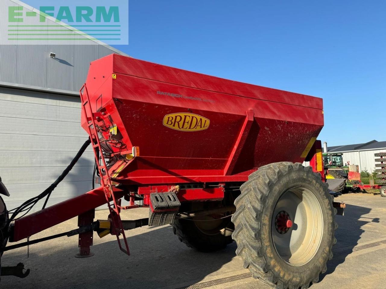 Bredal K105LB - מפזרת דשן: תמונה 1 Bredal K105LB - מפזרת דשן: תמונה 1
