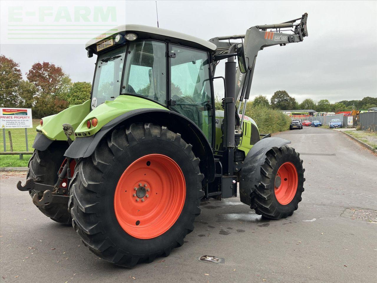 CLAAS ARION 620 COMFORT - טרקטור חקלאי: תמונה 4 CLAAS ARION 620 COMFORT - טרקטור חקלאי: תמונה 4