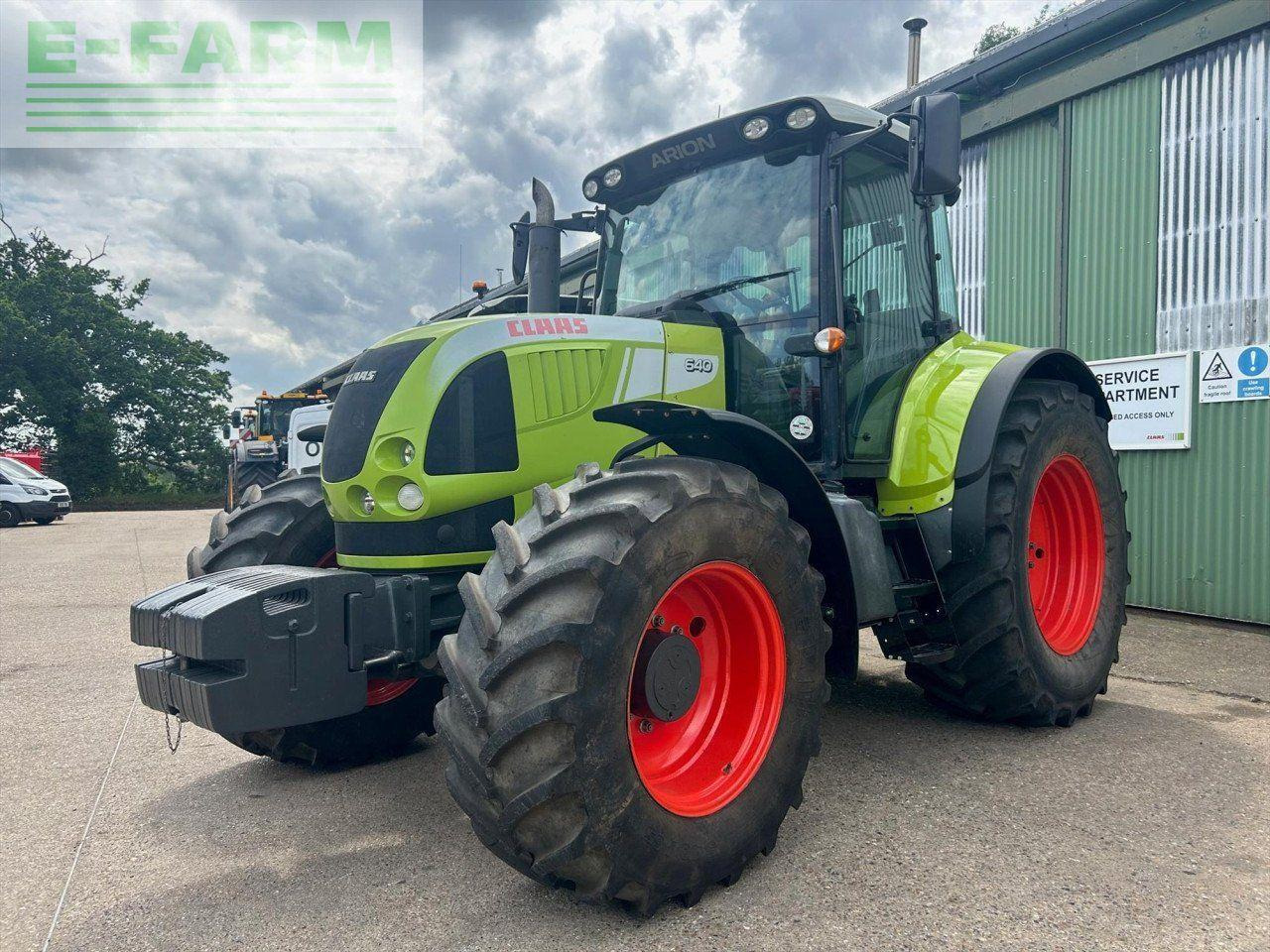 CLAAS ARION 640 - טרקטור חקלאי: תמונה 1 CLAAS ARION 640 - טרקטור חקלאי: תמונה 1