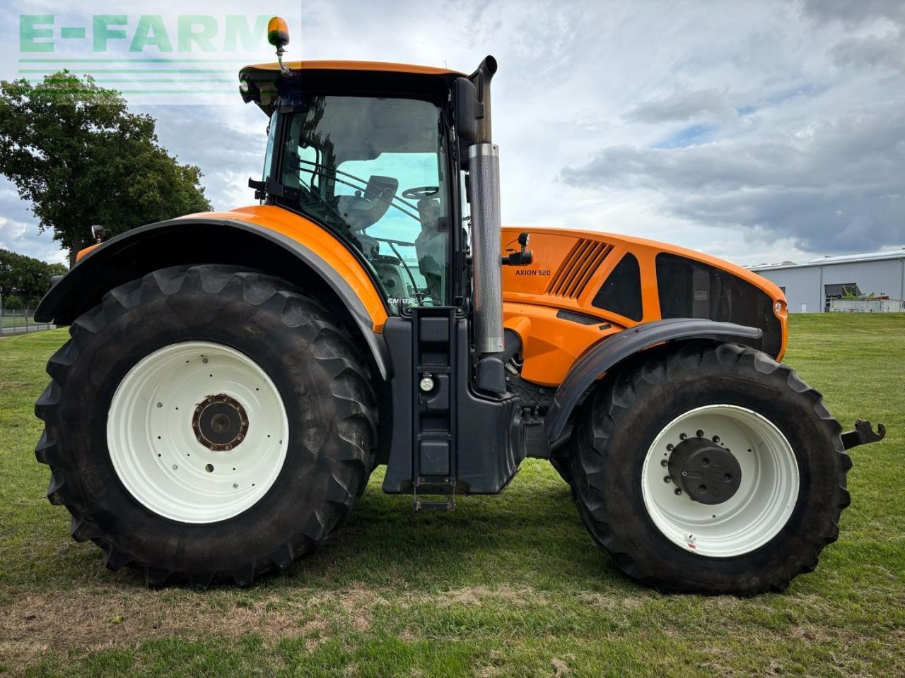 CLAAS AXION 920 with SCR - טרקטור חקלאי: תמונה 5 CLAAS AXION 920 with SCR - טרקטור חקלאי: תמונה 5