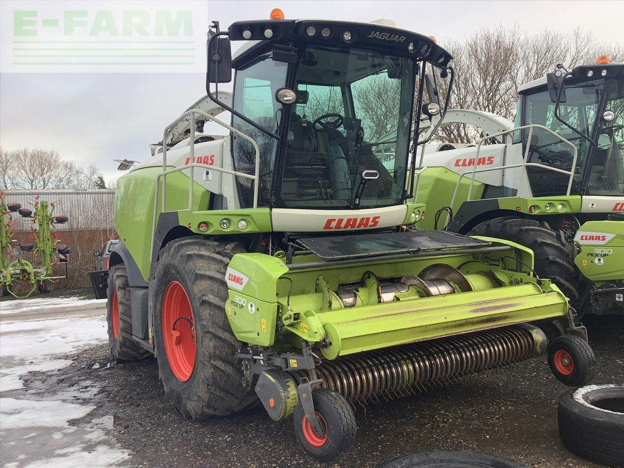 CLAAS JAGUAR 980 4WD - מקצרת מספוא: תמונה 2 CLAAS JAGUAR 980 4WD - מקצרת מספוא: תמונה 2